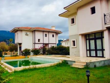 Dalyan Gülpınar'da Satılık Lüks Villa Dv-12