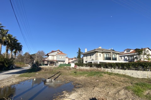 DALYAN GÜLPINAR MEVKİİNDE SATILIK ARSA KÖŞE PARSEL (DA10)