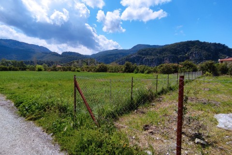 Dalyan Okçularda 736m2 Müstakil Tapulu Fırsat Arsa (oka09)