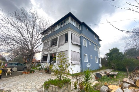 BEYOBASINDA SATILIK VİLLA VE DAİRE BİRLİKTE(BYK01)